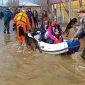 Pukla brana na Uralu: Evakuisano oko 4.500 stanovnika