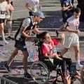 Večiti rivali, večiti prijatelji: Nepokretnog Deliju u kolicima gura drugar Grobar, dirljiva scena na Maratonu