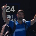 Najveća sramota ikada u Australiji: Novak predao, a oni mu zvižde - odmah im je odgovorio