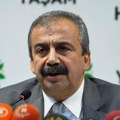 Preminuo turski političar Siri Sureja Onder: Pre dve nedelje imao srčani udar, 18 dana proveo na intezivnoj nezi