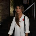 Posle Marije Šerifović, Jovana Pajić uhvaćena sa ovim pevačem! Pojavili se na jednom događaju, pao i poljubac! Sve oči…