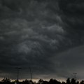 Nebo se otvorilo nad hrvatskom Grmljavina i vetar ostavili haos iza sebe