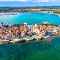 Dve osobe privedene nakon tuče u kojoj su povređeni slovenački turisti u Umagu