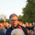 „Vučićev model mira i stabilnosti su huligani koji građanima na ulicama razbijaju glave“