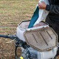 Dronovi menjaju poljoprivredu u EU: Manje pesticida ili češće prskanje?