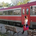 „Brzi voz“ iz Leskovca do Niša stiže za 59 minuta po ceni karte od 300 dinara, ali ljude iz straha ne žele da se voze u njemu…