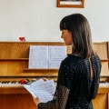 Pomozite da se kupi klavir za Andrijanu sa Kosova i Metohije
