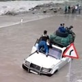 У поплавама у Авганистану најмање 50 људи погинуло