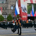 Ekskluzivni snimci sa parade pobede: Od Sigala do aviona (video)