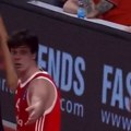 VIDEO Čulo se u prenosu šta je Teodosić rekao usred meča: Ljudi ne mogu da prestanu da se smeju
