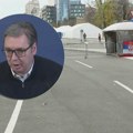 Vučić najavio da će uskoro imati inicijativu "u vezi sa šatorima"
