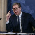 „Znam koliko nisam omiljeni lik u Vašingtonu, Briselu, Moskvi“: Vučić sam kao list na vetru. Nigde braće, nigde prijatelja…