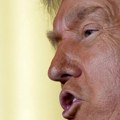 Трамп више неће да чека: Зеленски има неколико дана да прихвати губитак територија