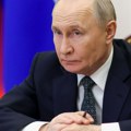 Putin se zabarikadirao u bunkerima? "Plaši se atentata i nikome ne veruje, telohraniteljima zabranio internet"