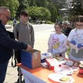 Leskovački srednjoškolci u humanitarnoj misiji – Akciju podržao i gradonačelnik