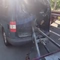 Sudar automobila i kamiona na putu ka Raški, formirane duge kolone