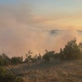 Požar na stolovima još uvek nije lokalizovan, noć u Deliblatskoj peščari protekla mirno