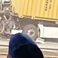 U lančanom sudaru kod Kuzmina učestvovalo 10 vozila! Najmanje tri osobe povređene