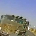 (Video) Ovo je snimio ukrajinski dron neposredno pre nego što se zabio u ruski vojni kamion