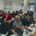 Sednica Skupštine opštine Kladovo prekinuta nakon što su odbornici SNS-a i SPS-a napustili salu