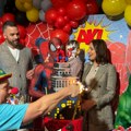 Torta na četiri sprata, a na vrhu Spajdermen: Zavirite na peti rođendan sina Aleksandre Prijović: Na desetine animatora…