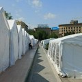 Studenti fakulteta bezbednosti poručili policiji da ih se stide jer čuvaju transparent
