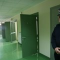 Tragedija u zabeli: Osuđenk se ubio u zatvorskom toaletu