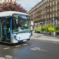 Muškarac teško nožem ranio vozača gradskog autobusa u Parizu, jer nije hteo da mu da cigaretu
