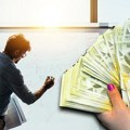 Srbi se sve više zadužuju, krediti nikad traženiji! Evo koliko građani i privreda duguju bankama