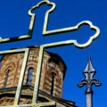 Albanska zastava zavijorila se u dvorištu pravoslavne crkve: Odmah reagovala policija
