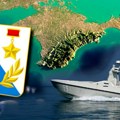 Ukrajina tvrdi: Oštećen ruski spasilački brod u Sevastopolju na Krimu (video)