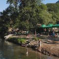 Za 2.000 dinara možete da jedete i pijete ceo dan i odete do "srpskog Tajlanda": Ove plaže u Srbiji tokom leta prepune…