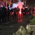 Operisan student s teškim povredama: Ruke su mu bile podignute uvis, policajac ga udario pendrekom u lice
