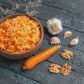 Da li će „retinol salata“ zaista poboljšati vašu kožu
