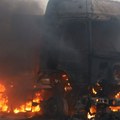 Pakao na auto-putu kod Leskovca: Prevrnuo se kamion pa se zapalio, vozač izgoreo u kabini!
