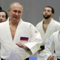 Više sporta – manje tableta: Putin otkrio koliko dnevno vežba