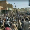Huti proglasili mobilizaciju nakon američkog napada: Hiljade ljudi sa oružjem u rukama okuplja se u gradovima širom Jemena…