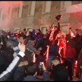 Policiju gađali bakljama i kamenjem: Opozicija održala protest protiv vlade premijera Edija Rame u Tirani: "Ovo je nova vrsta…
