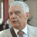 Akademik Kostić: Žandarm mi ispalio suzavac direktno u lice