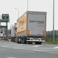AMSS: Bez zadržavanja na putničkim terminalima, na Batrovcima teretnjaci čekaju 360 minuta
