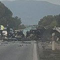 Тежак удес код Крагујевца: Погинуо возач аутомобила, двоје повређено