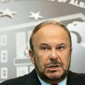 Bivši albanski premijer hospitalizovan Stanje mu je veoma ozbiljno