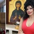 Na stolu slavski kolač i žito, ispred ikone kandilo: Ovako Lidija Vukićević proslavlja Svetu Petku