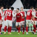 Arsenal rutinski do pobede - "poker" u mreži Lidsa