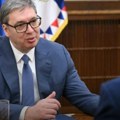 Vučić čestitao Vaskrs patrijajhu Porfiriju i vernicima SPC