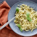 Taljatele sa pesto sosom i piletinom: Jednostavno, brzo i kremasto