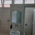 Rekonstrukcijom svlačionica učenici Ekonomske škole dobili modernu i funkcionalnu fiskulturnu salu (FOTO)