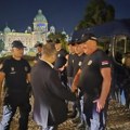 Dačić obišao pripadnike MUP koji su obezbeđivali današnji skup SNS: "Sigurnost i stabilnost ostaju naš glavni prioritet" (foto)…