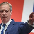 U Britaniji uhapšen čovek jer je Najdželu Faražu pretio ubistvom preko društvenih mreža