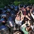 Apel građanima da ne napadaju policiju